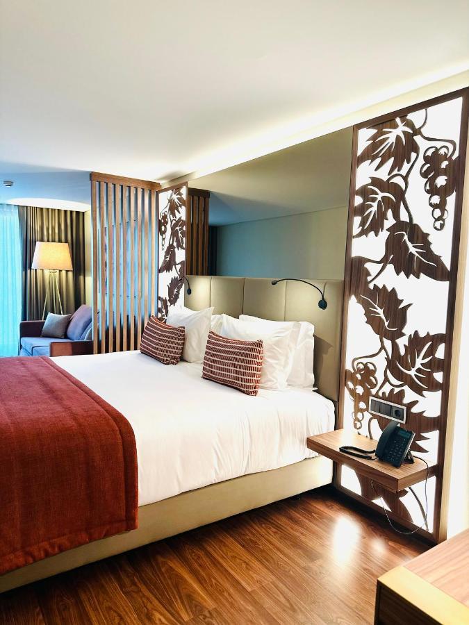 TURIM Oporto Hotel Esterno foto